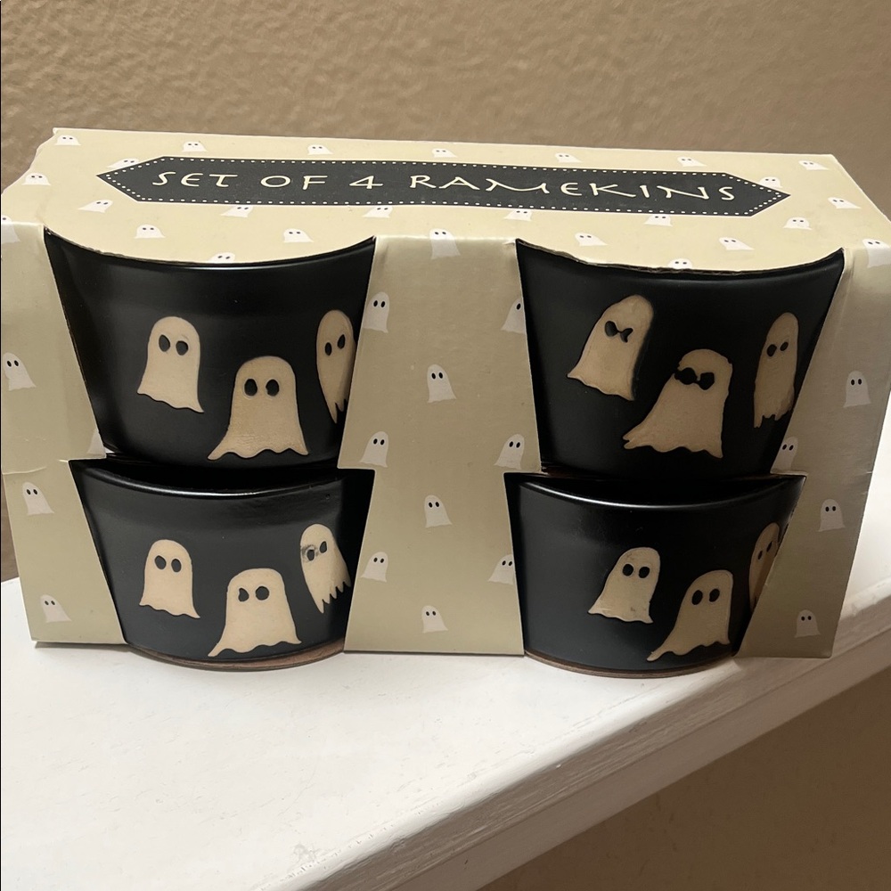 Set of 4 Ghost Ramekins